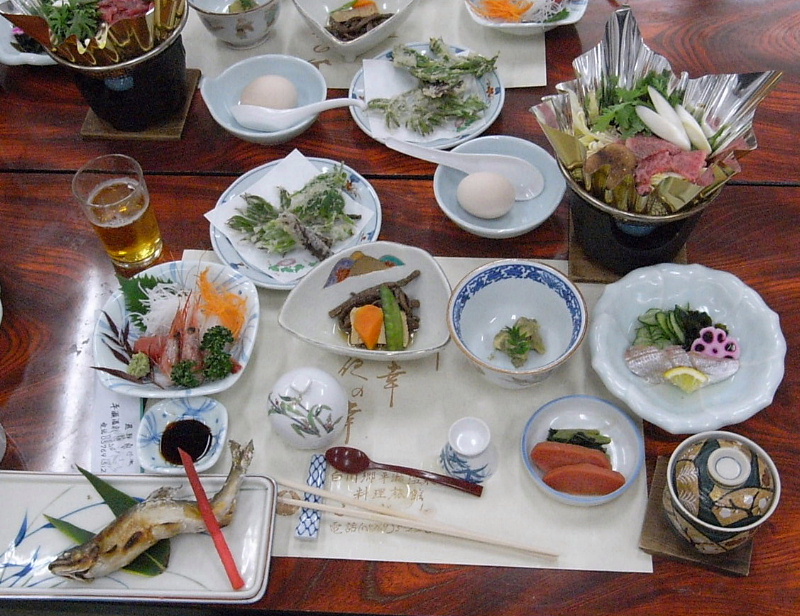 平瀬温泉宿夕食11